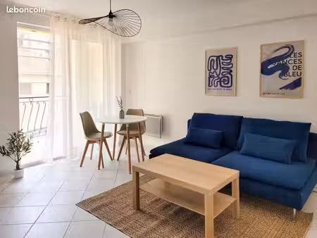 t2 bis rénové et meublé 42 m² + loggia – béziers centre