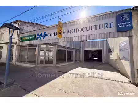 boutique 170 m² tonneins