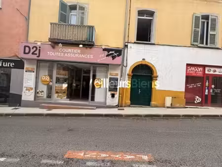 local commercial 35 m²