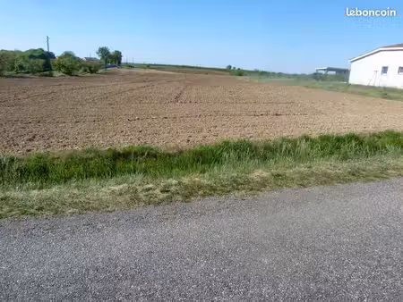terrain a vendre