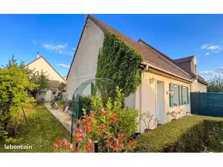 maison zone pavillonnaire