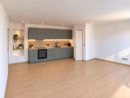 duplex 90 m² carrez – 120 m² au sol – 3 chambres – jardin