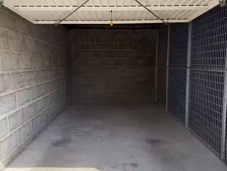 parking/box