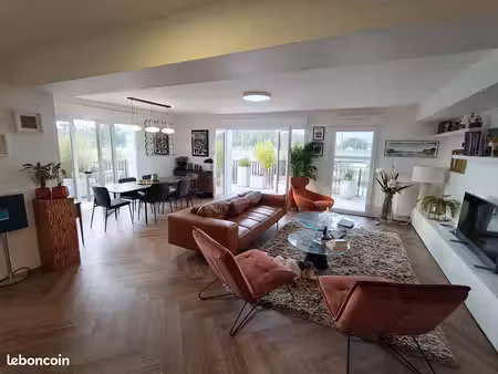 appartement en duplex 140m2