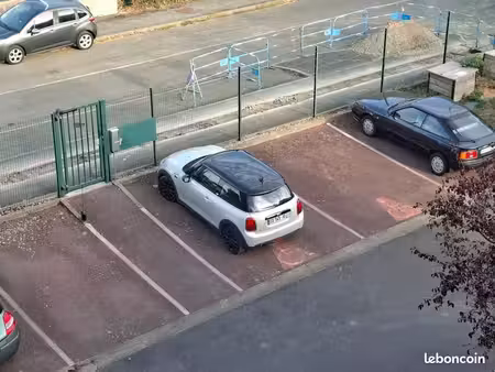parking 9 m² les ponts de ce