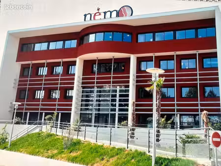 murs commerciaux loués – restaurant – montpellier centre némo – 98 m² – terrasse – parking