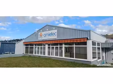 local commercial