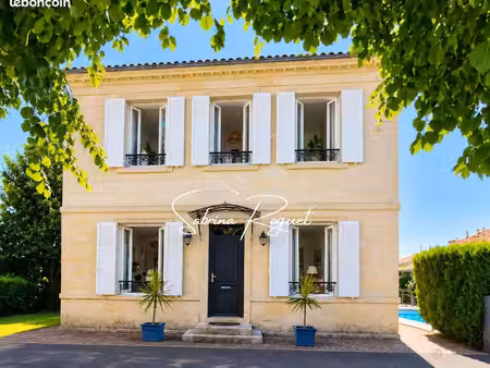 maison 7 pièces 160 m²