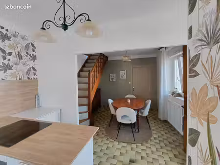 maison 2 ch.  avec jardin et parking - centre ville