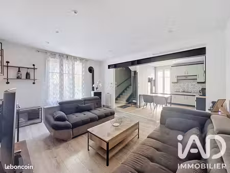 villa 4 pièces 104 m²