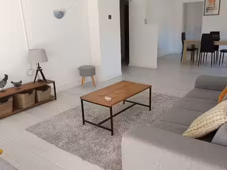 st denis de pile - t4 meuble