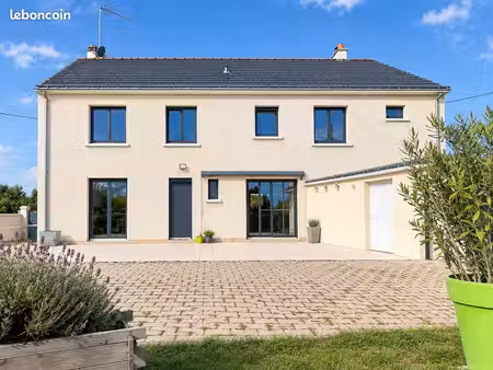 maison 7 pièces 172 m²