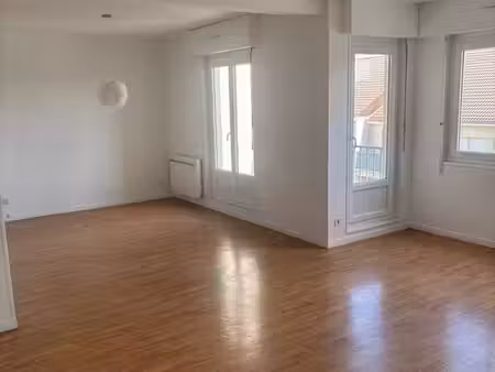 appartement 3 pièces 76 m²