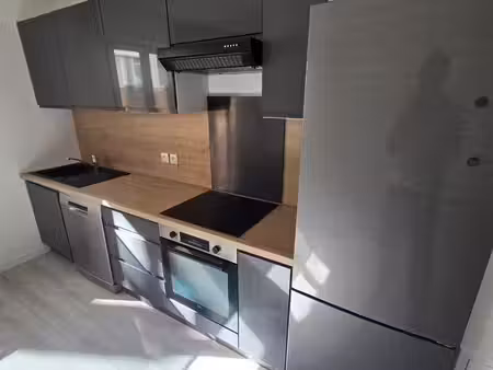 nantes - procé a louer appartement 2 pièces