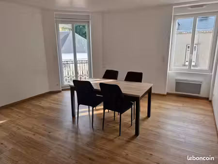 appartement t3 meuble centre st pere en retz