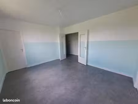 appartement 3 pièces 55 m²