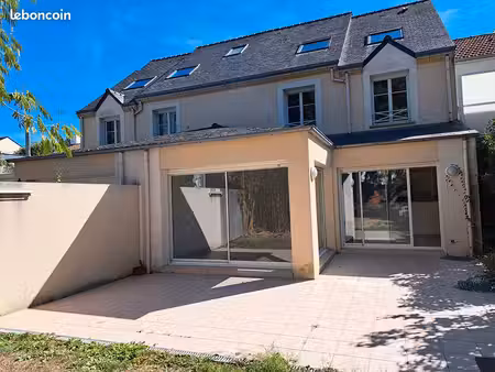 maison de ville 5 pièces 139 m²