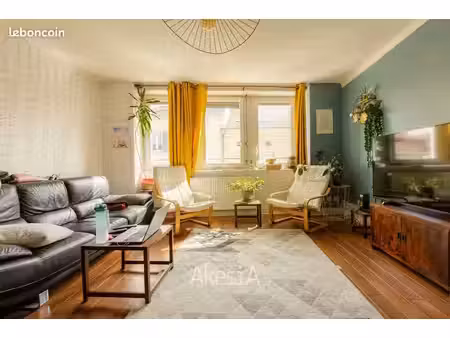 appartement 4 pièces 112 m²