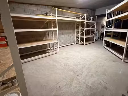 entrepôt à louer mûrs-érigné