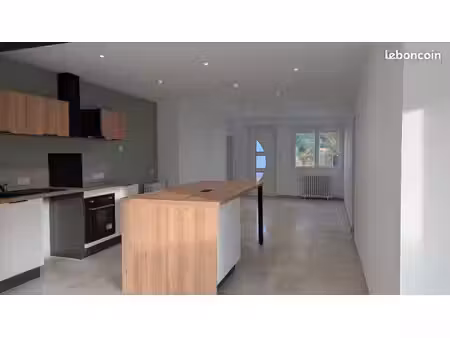 maison à louer 96m2 + dépendance