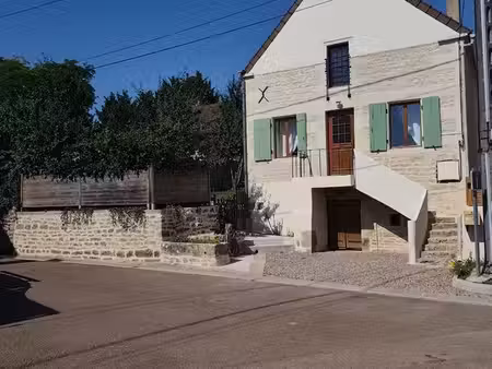 maison 3 chambres   rénovée par artisan