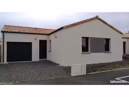 maison 3 chambres +garage