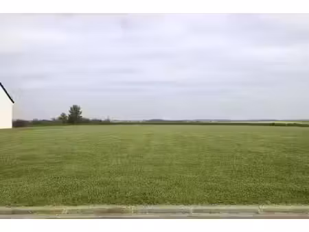 terrain constructible neuf à vendre