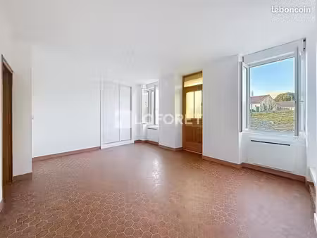 maison 5 pièces 105 m²