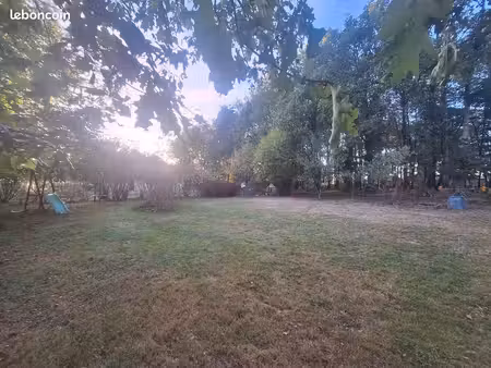 terrain - 600 m²