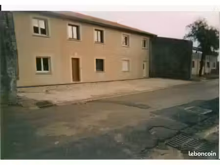 loue appart à andily petit village toulois