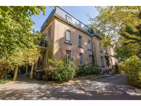 appartement 2 pièces 61 m²