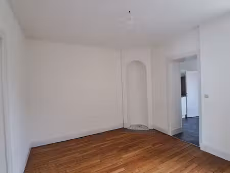 appartement 3 pièces 42 m²