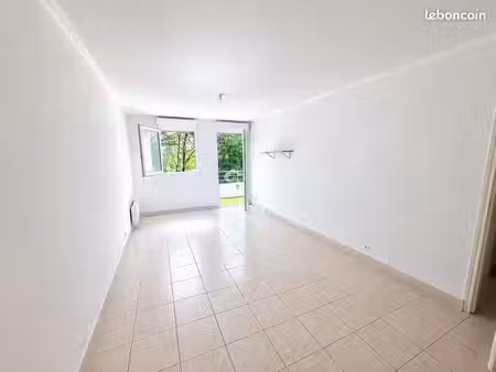 appartement 45 m² avec balcon et parking – 158 000
