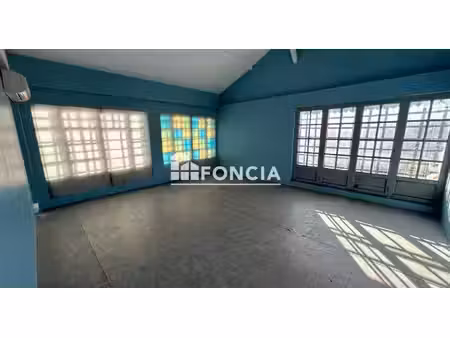 local commercial à louer