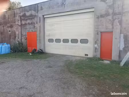 local pro de 380 m2