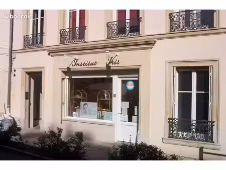 institut de beaute à louer