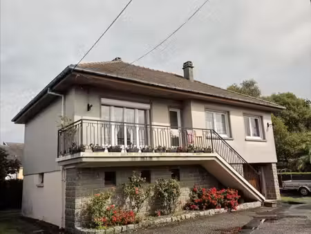 maison 6 pièces 85 m²