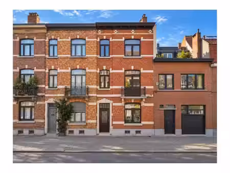 studio à louer à rue de la stratégie 37 auderghem (vbe71024)