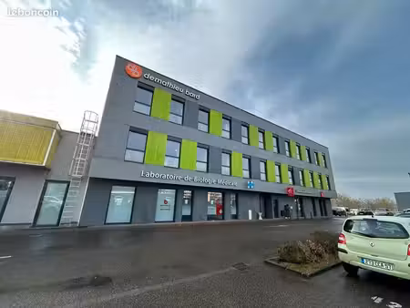 bureaux 258 m²