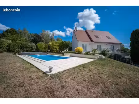 maison 6 pièces de 130m²