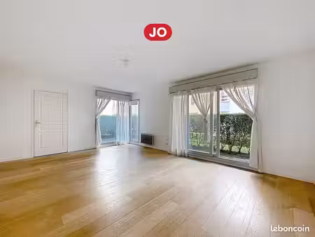 appartement 2 pièces 56 m²