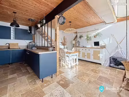 maison 6 pièces 82 m²