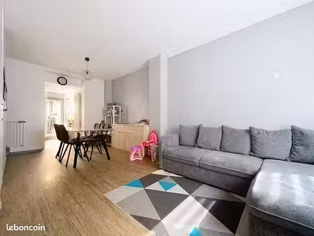 maison 4 pièces 70 m²
