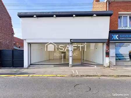 local commercial 127 m² ostricourt