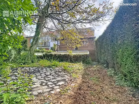 maison 6 pièces 145 m²