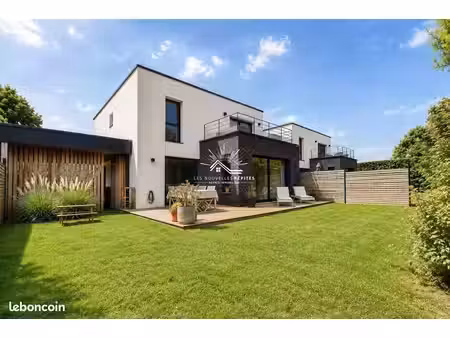 maison 5 pièces 138 m²
