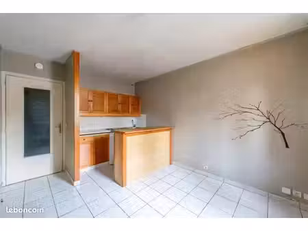 appartement 2 pièces 32 m²