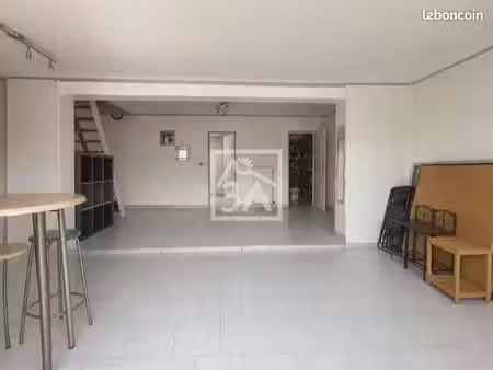 maison 3 pièces 60 m²