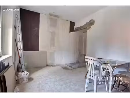 immeuble 6 pièces 100 m²