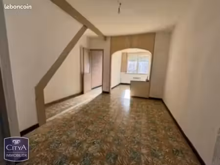 maison 6 pièces 85 m²